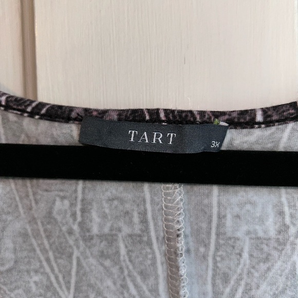 Tart Rocky Cold Shoulder Top - 3X - Comfy and Soft - Picture 6 of 7